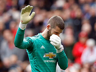 David De Gea signs new contrac...